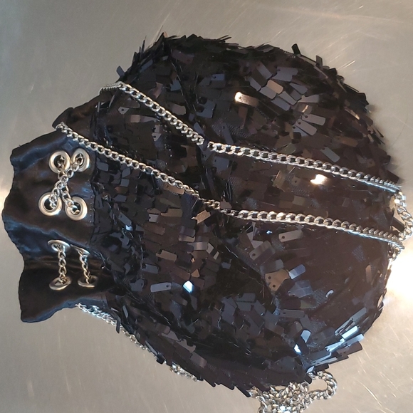 Handbag - Picture 2 of 3